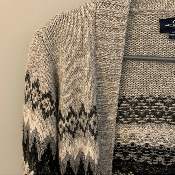 Cardigan - Picture 3 of 6